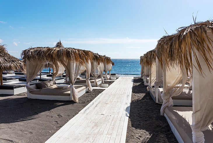 7 Beaches to Visit in Santorini, Greece