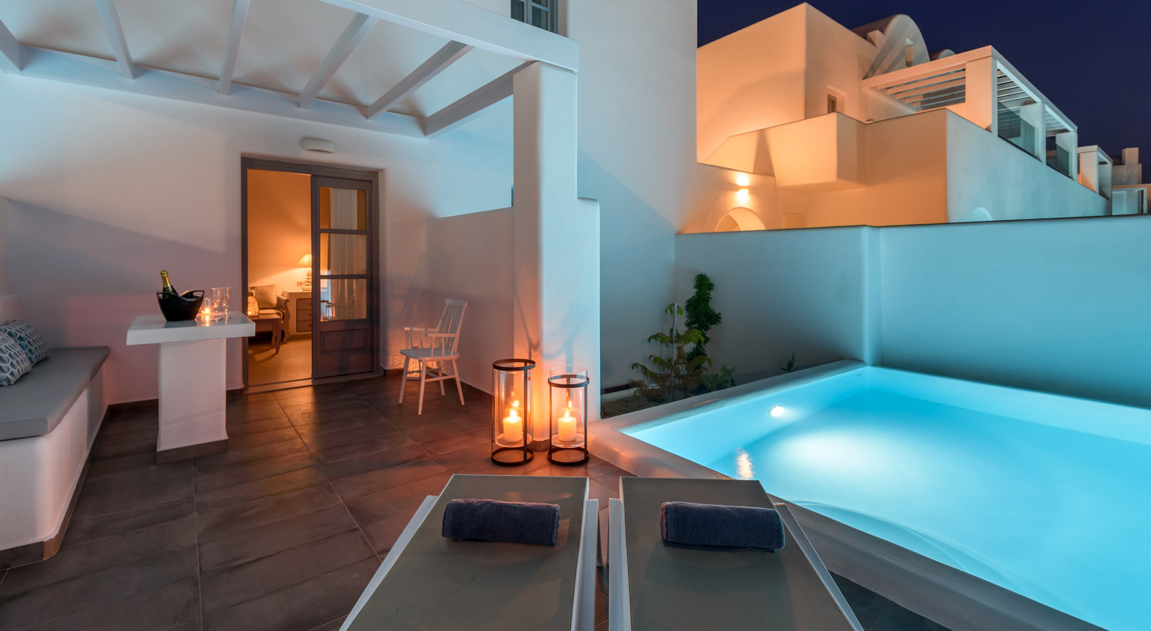 Antoperla Santorini Room with Private Pool
