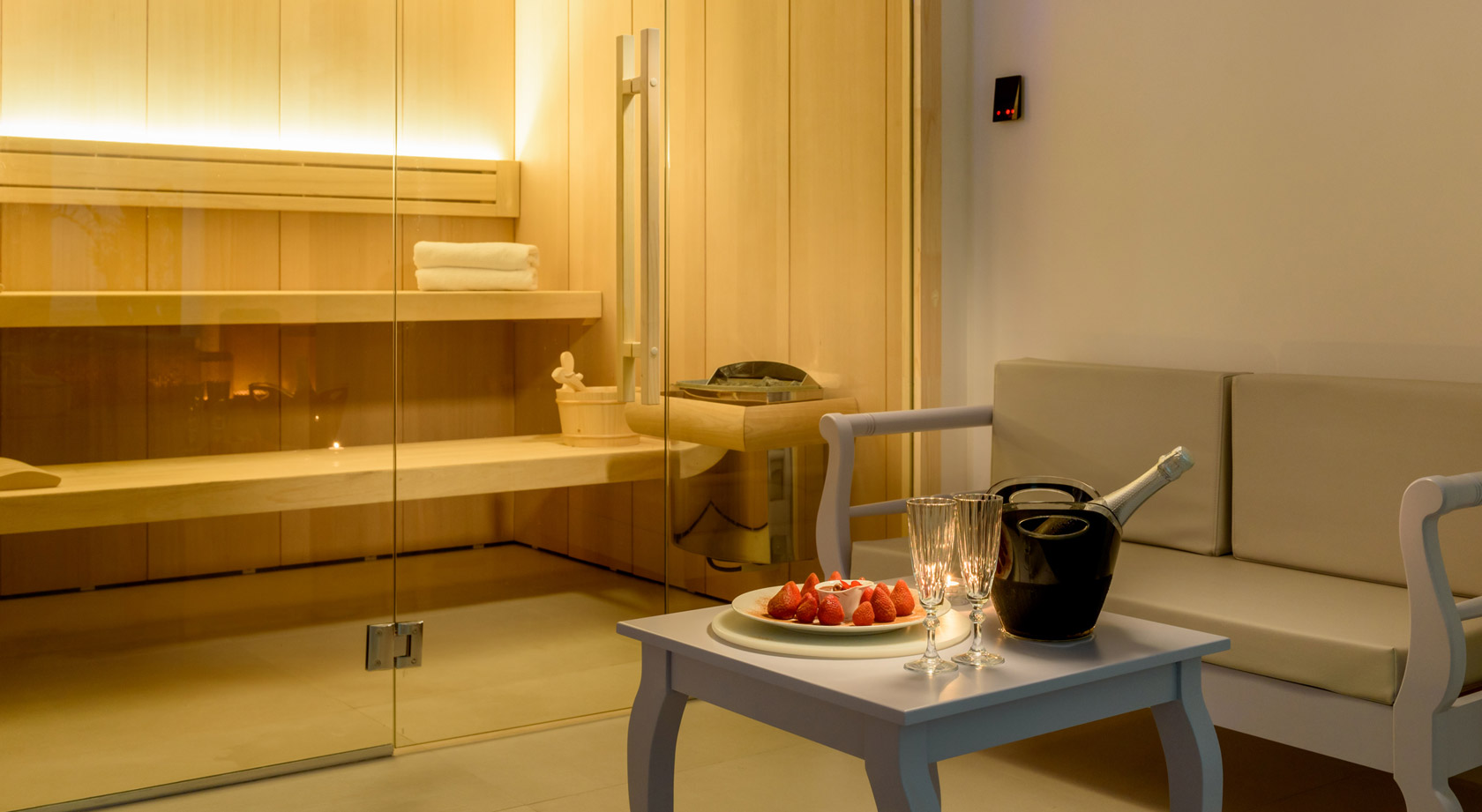 Antoperla Spa in Santorini
